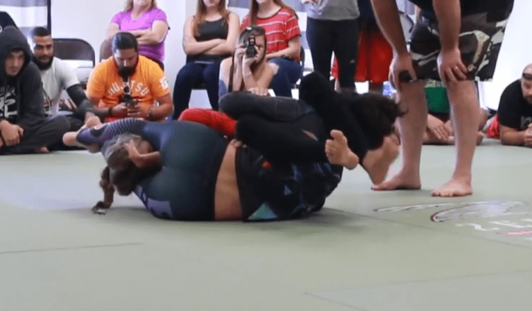 Scissors Choke Jiujitsu