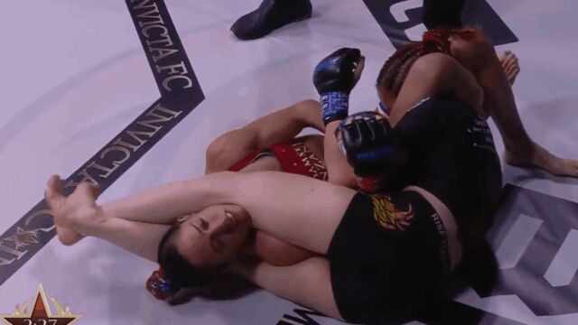 MMA Headscissors 3