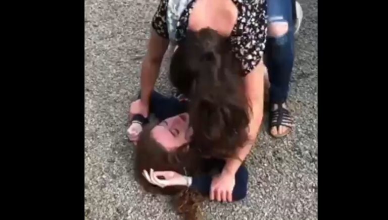 Furies Room – Bully girl made other girl kiss feet