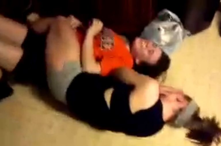 Strong bodyscissors