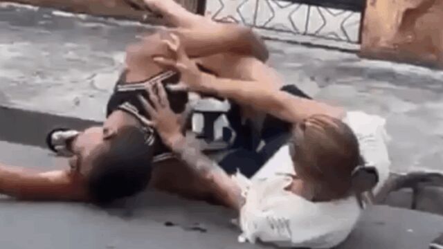 Man Vs Woman Street Fight 2