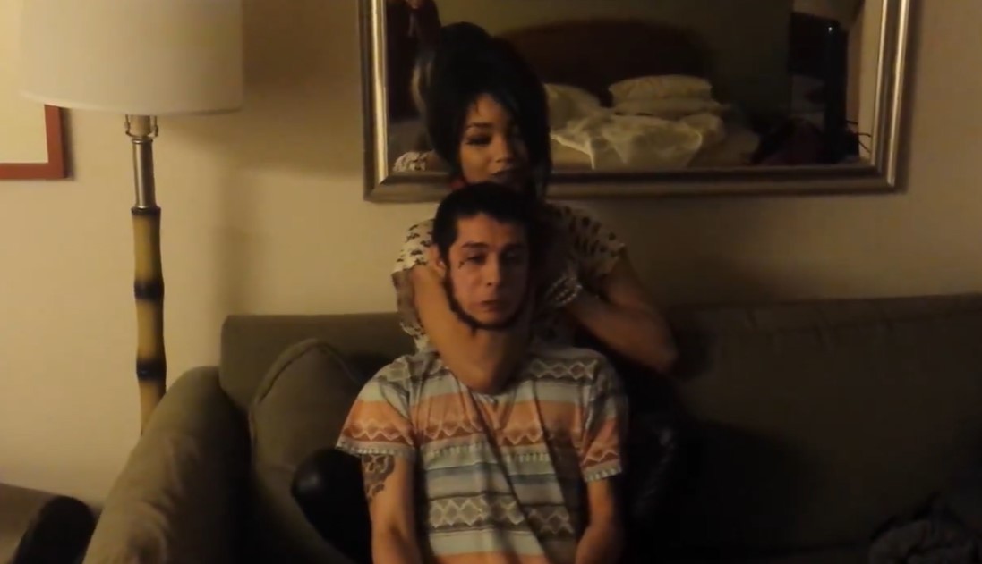 Hot Girl Chokes Out A Guy 3