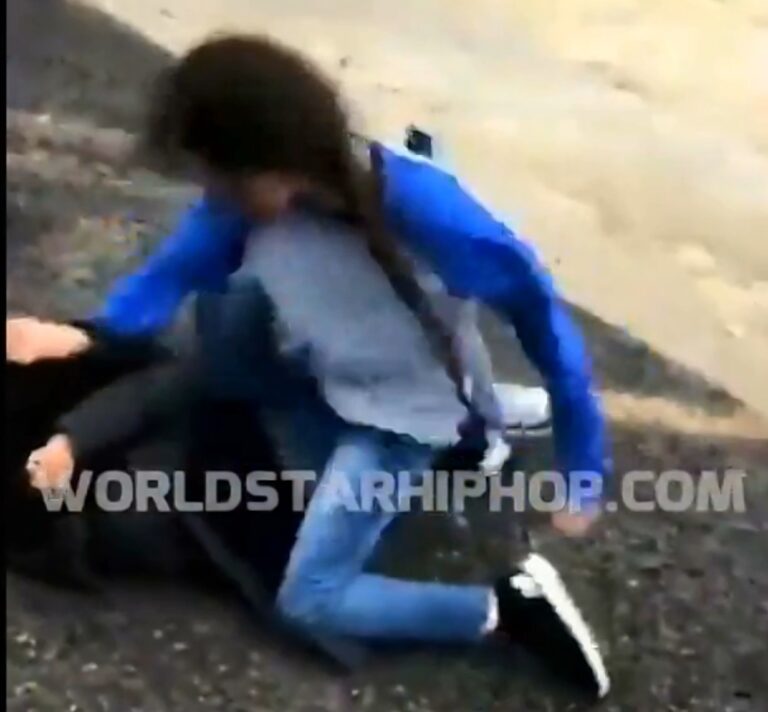 Girl vs Boy Fight
