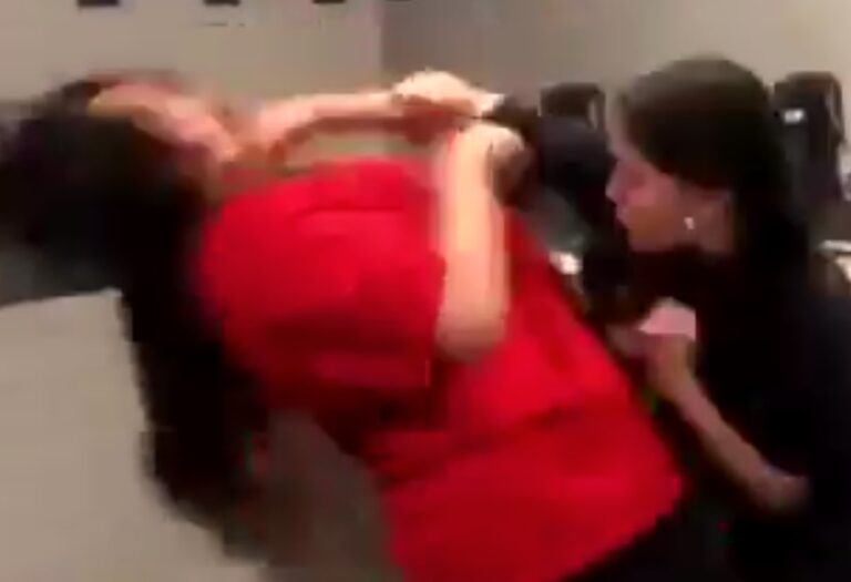She Got hands – Girl Fight