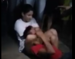 Woman Beat Up a Man in street Fight