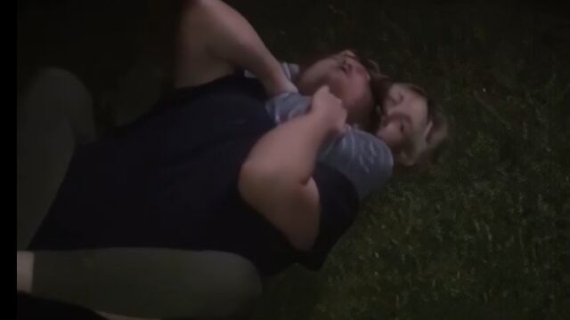 Jiujitsu Girl taps out a guy