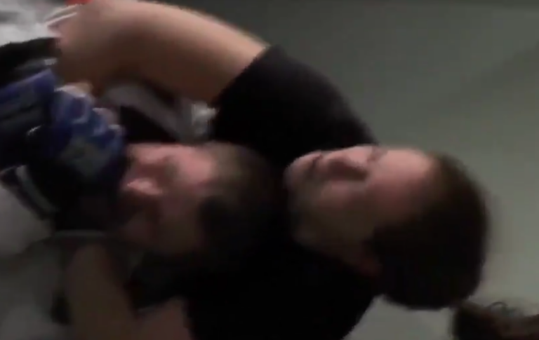 Man vs Woman MMA fight 413
