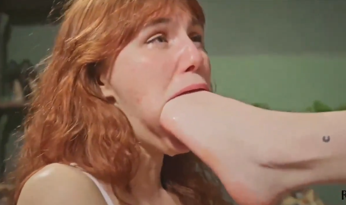 Lezdom Foot Worship And Foot Gagging