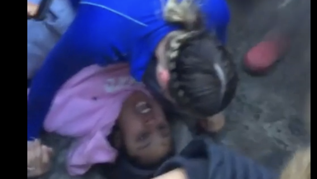 White Girl Beat Up A Black Girl in Street Fight : Girl Fight 757
