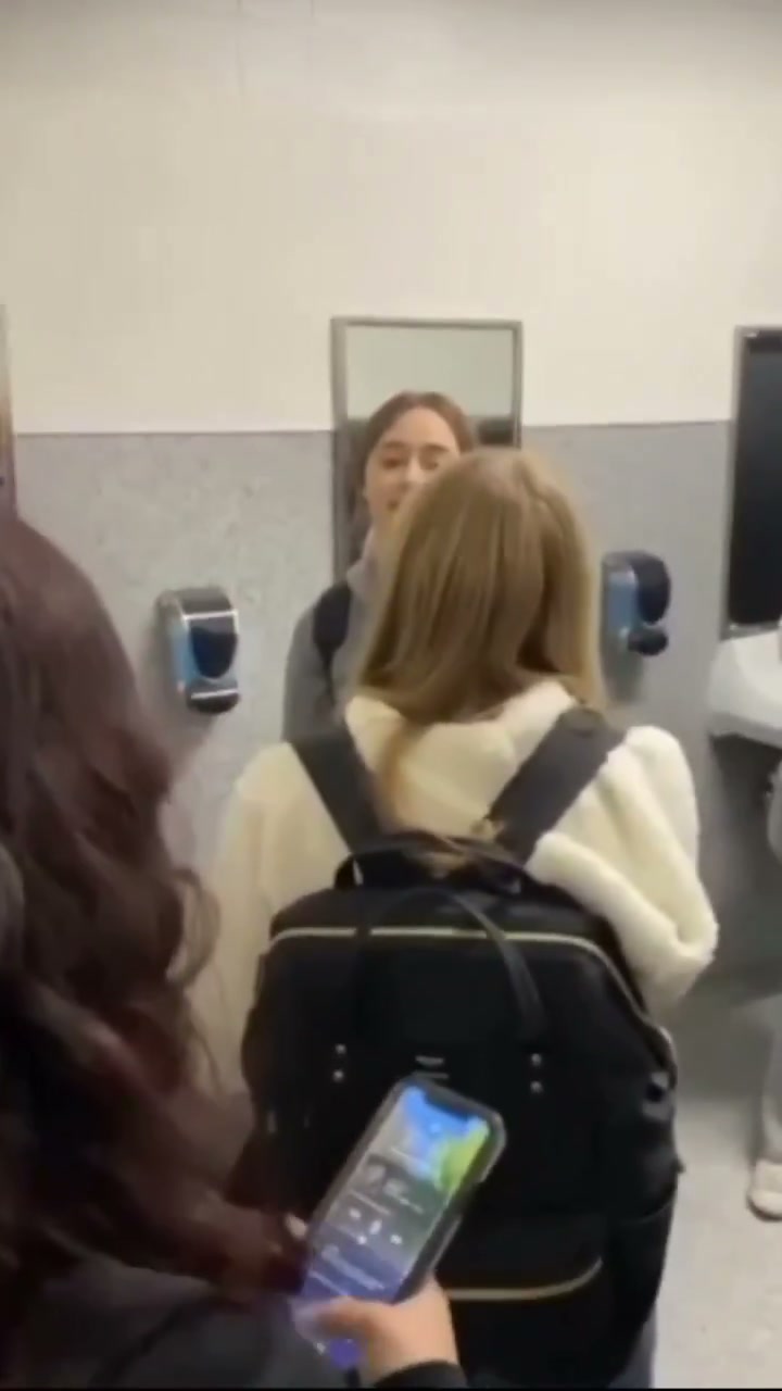 Girl Fight 309