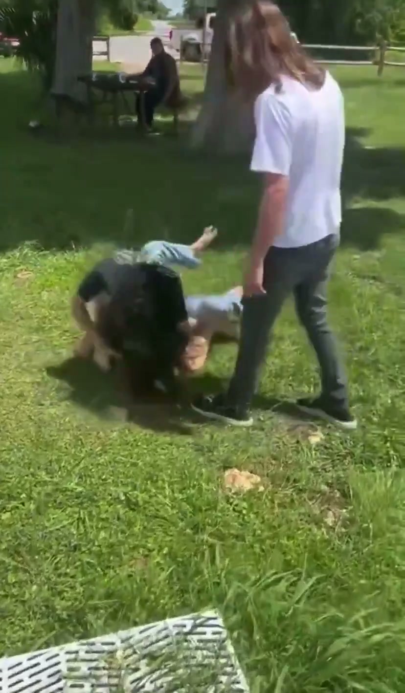 Girl Fight 311