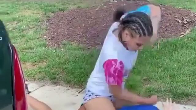 Girl Fight 326