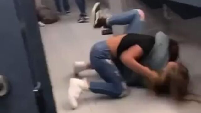 Girl Fight 375