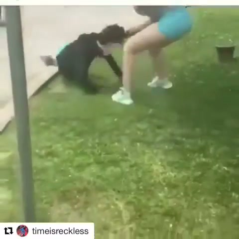 Girl Fight 383