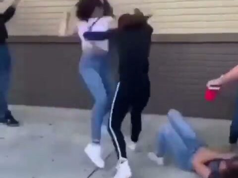 Girl Fight 405