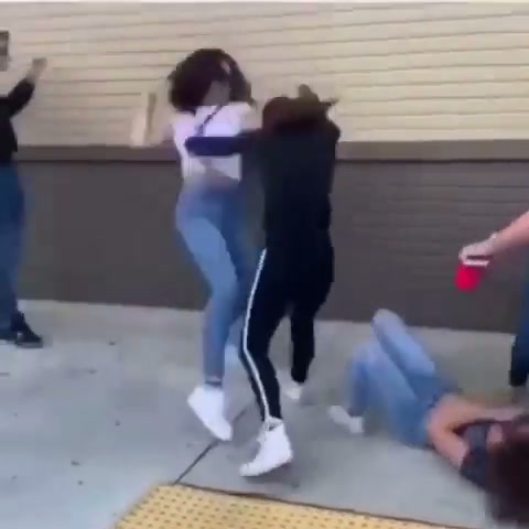 Girl Fight 405