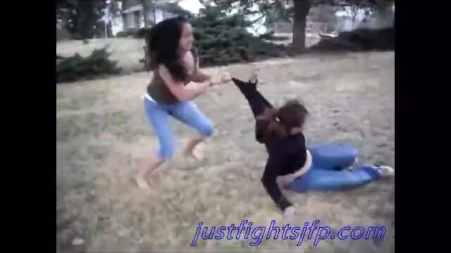 Girl Fight 412