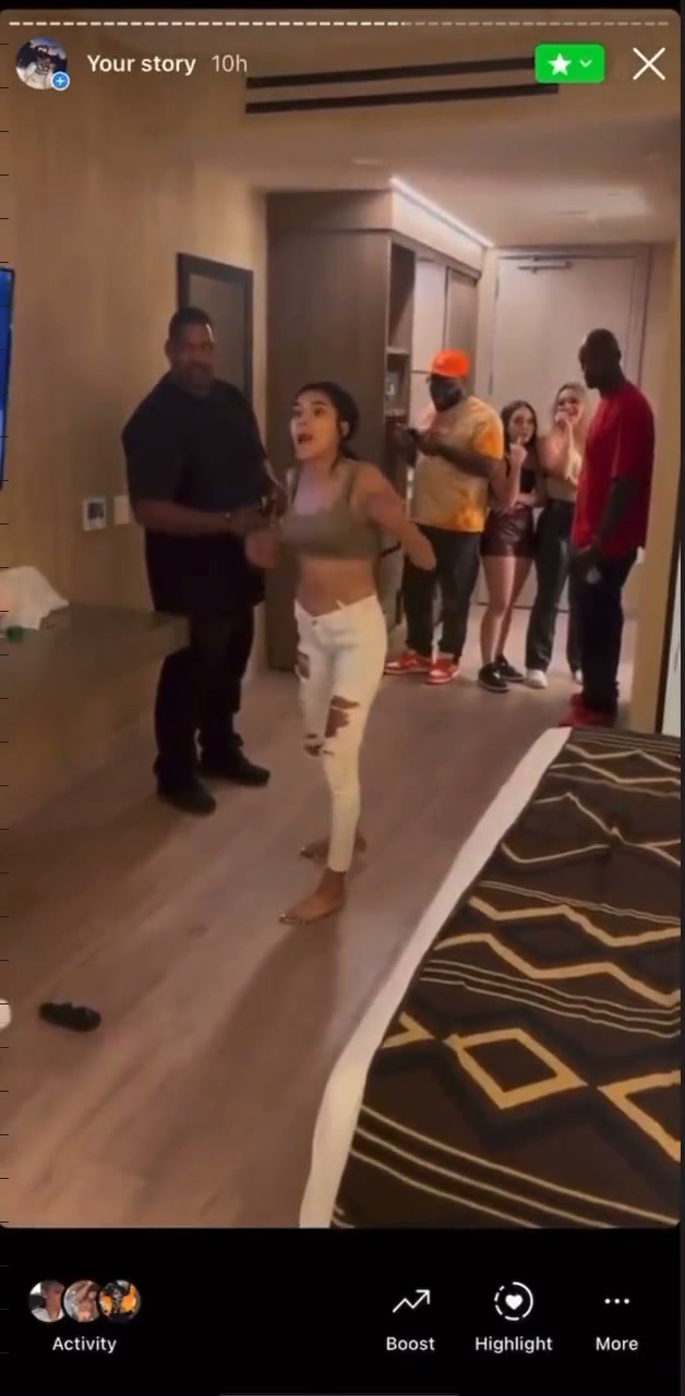 Girl Fight 458