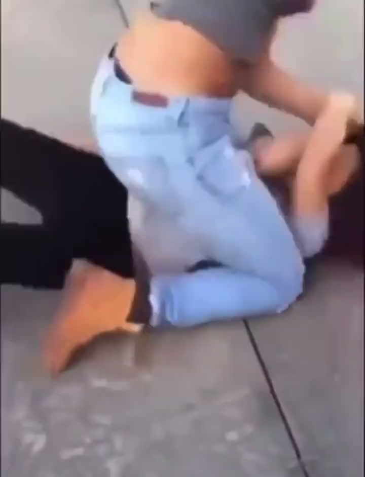 Girl Fight 475