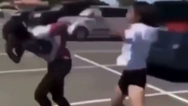 Girl Fight 481
