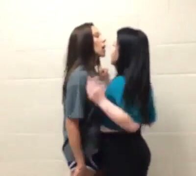 Girl Fight 499