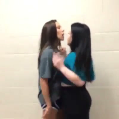 Girl Fight 499