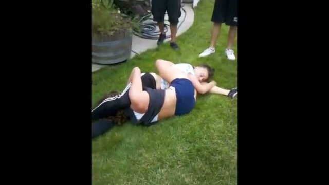 Girl Fight 538
