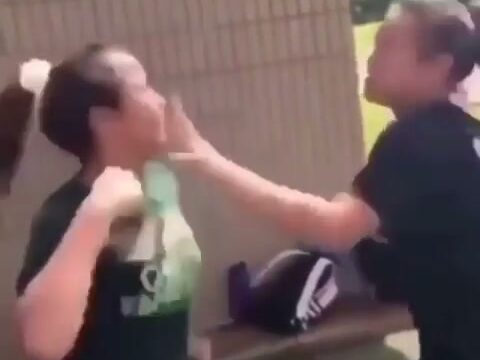 Girl Fight 569