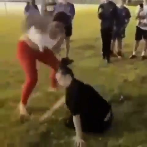 Girl Fight 579