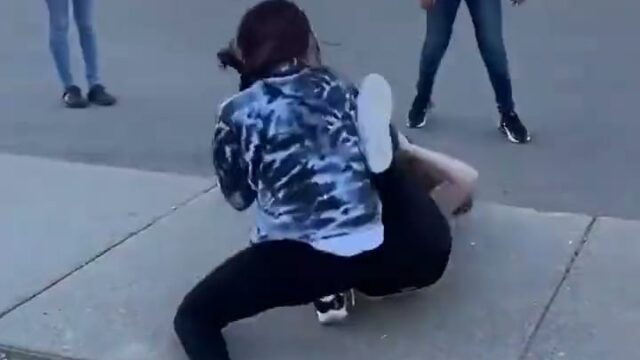 Girl Fight 593