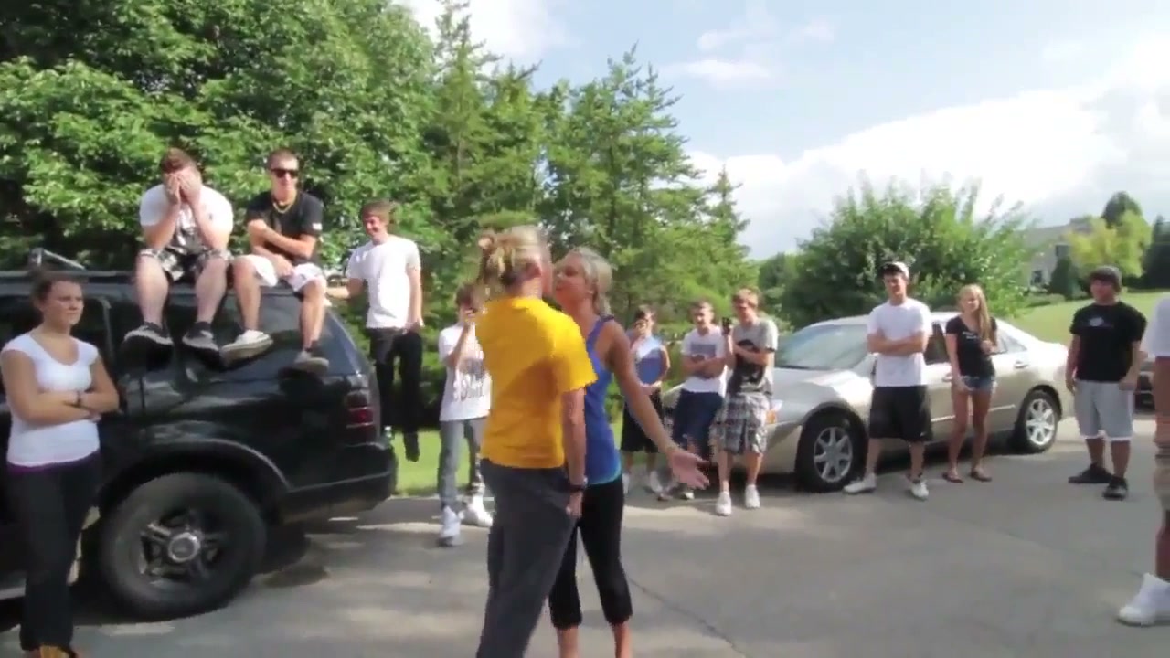 Girl Fight 599
