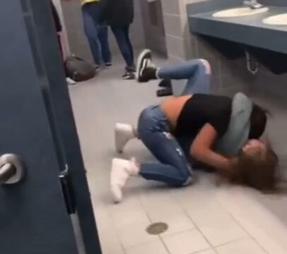 Girl Fight 644