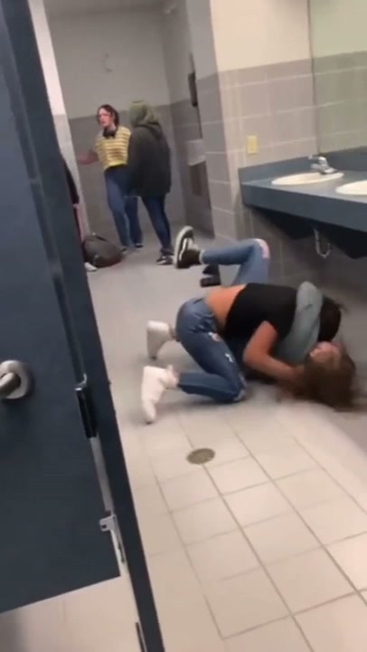 Girl Fight 644