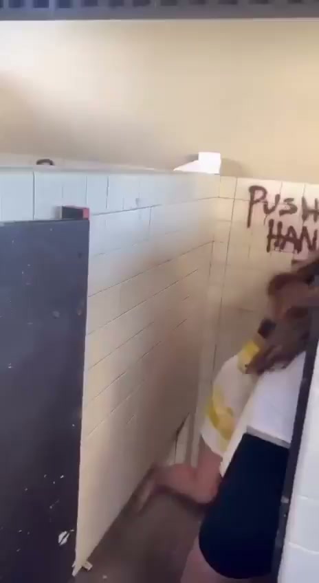 Girl Fight 657