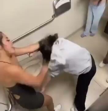Girl Fight 680
