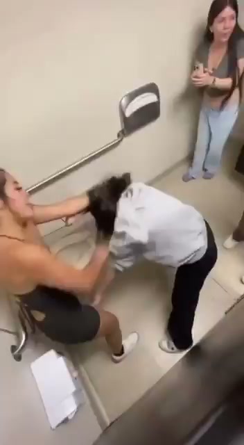 Girl Fight 680