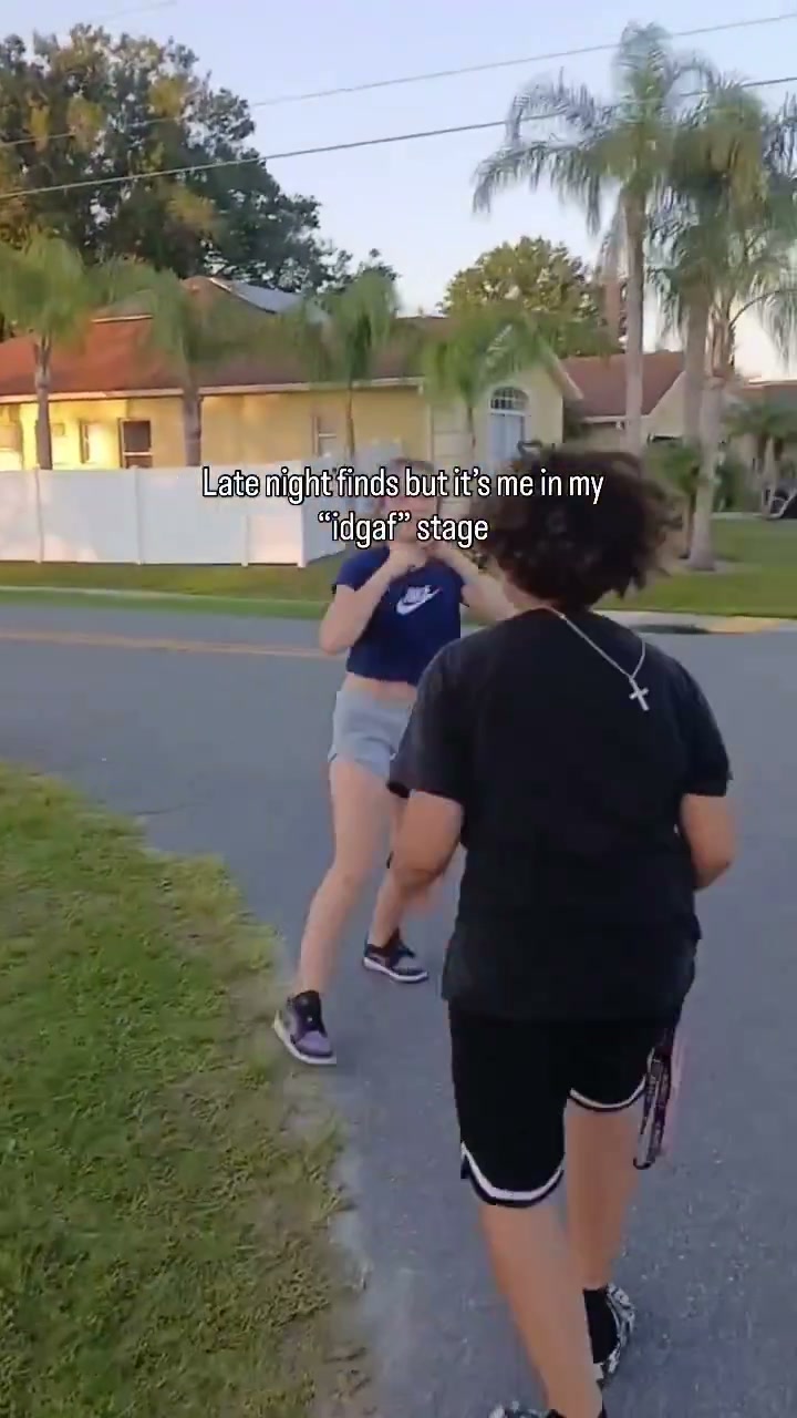 Girl Fight 683