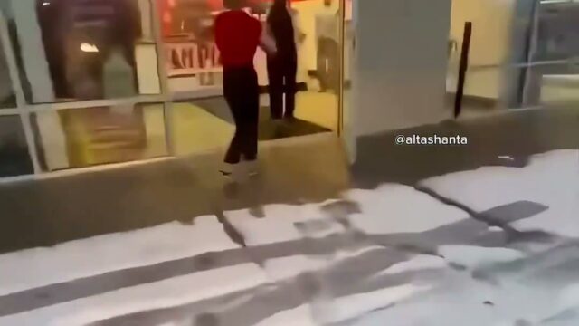 Girl Fight 697