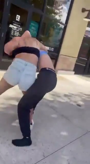 Girl Fight 701