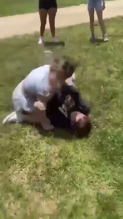 Girl Fight 702