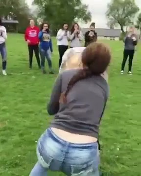 Girl Fight 761