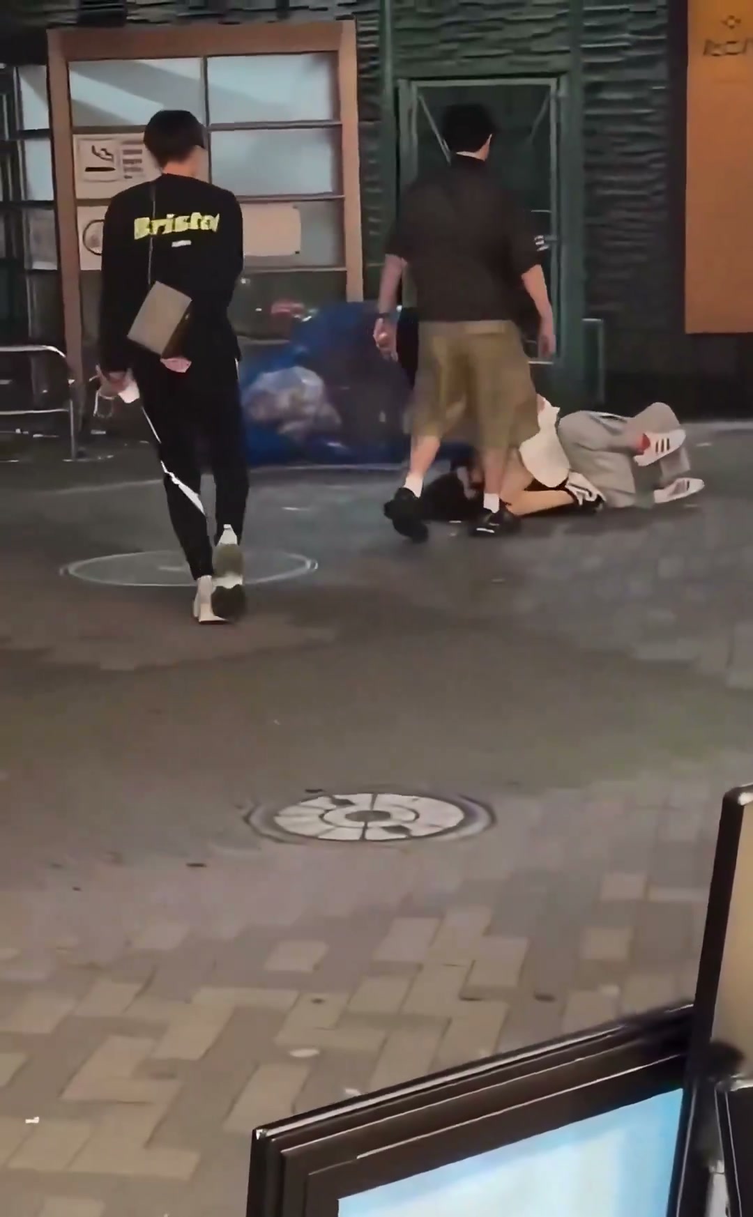 Girl Fight 779