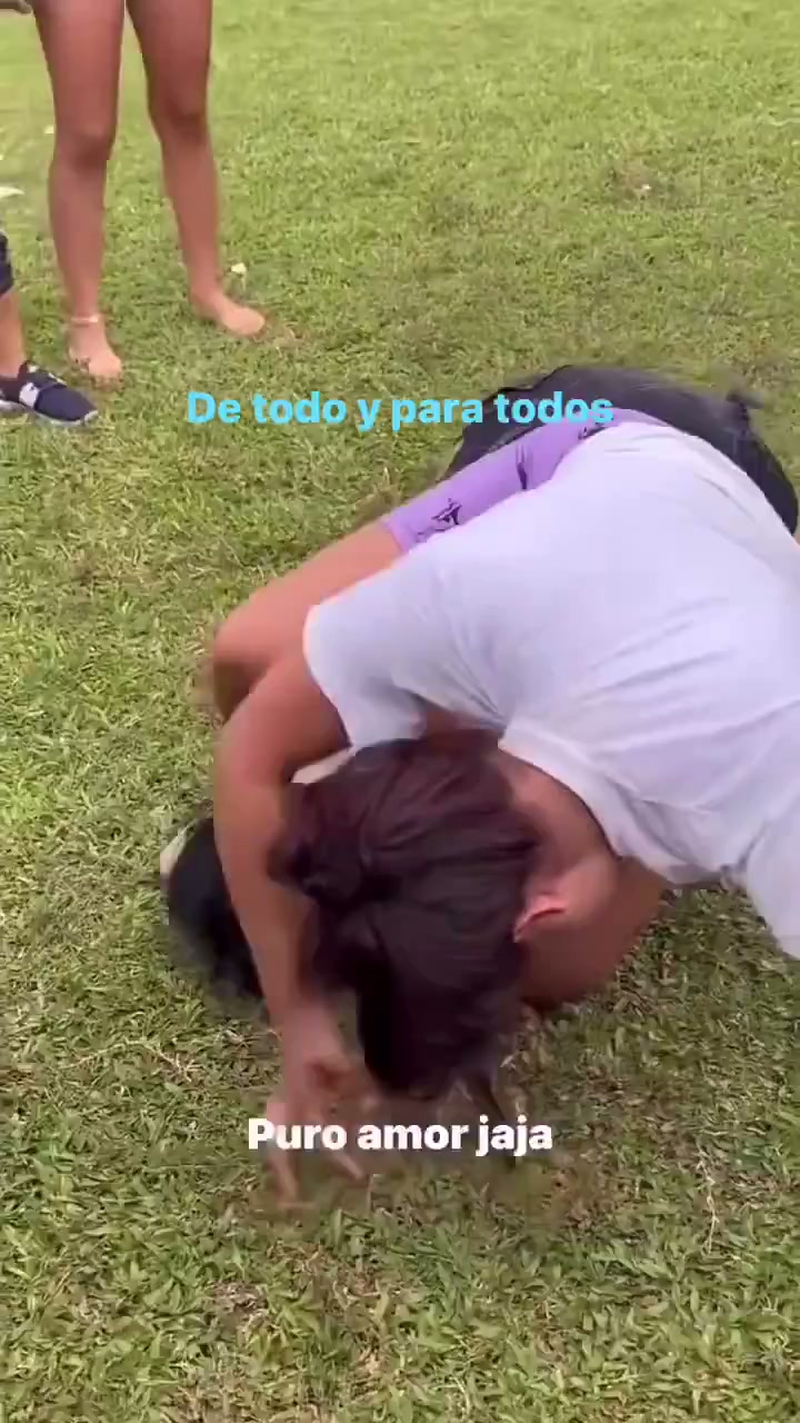 Girl Fight 785